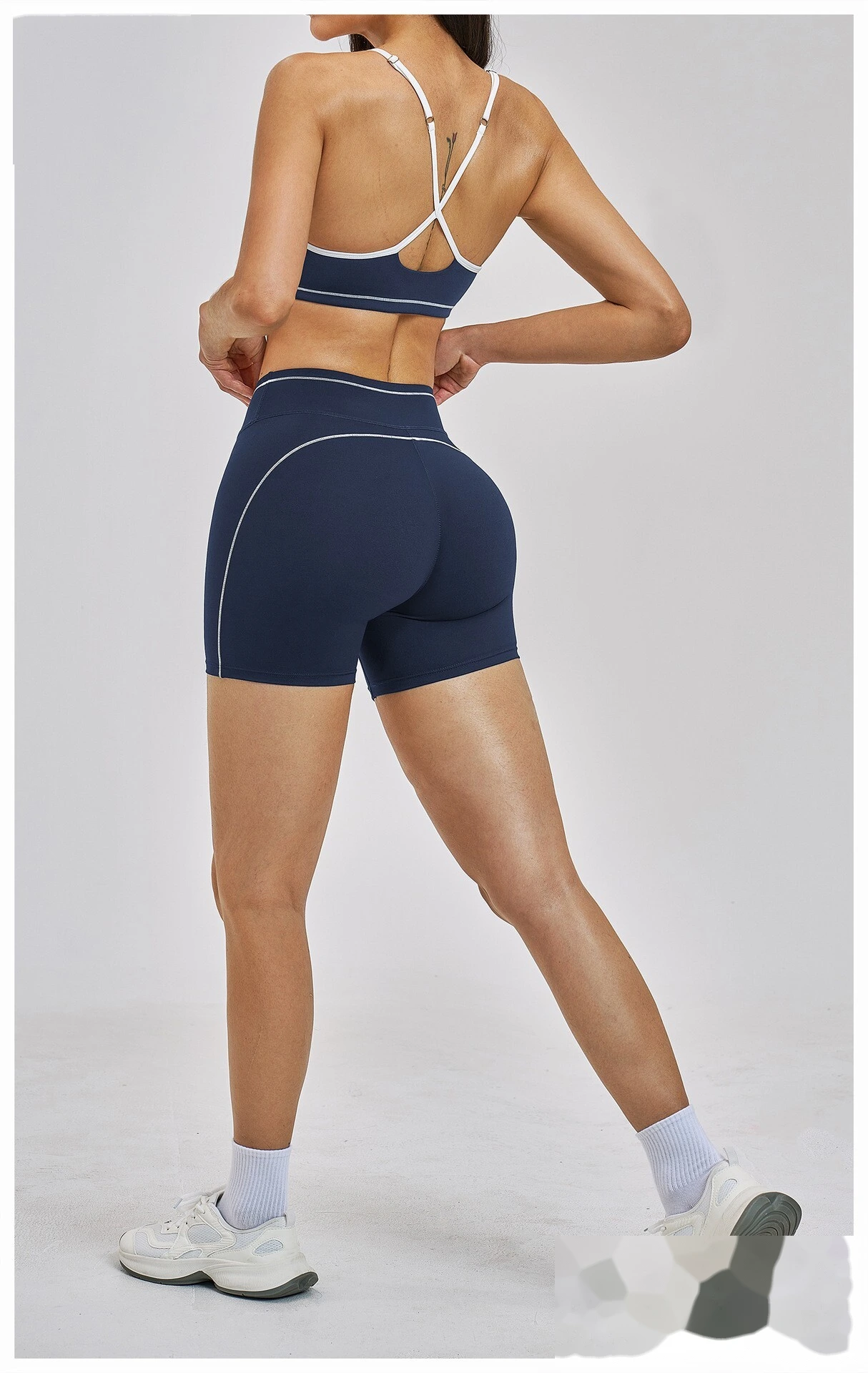 Custom Women’s Color Block Beauty Back Sports Bra Medium Support Yoga Gym Bra detail