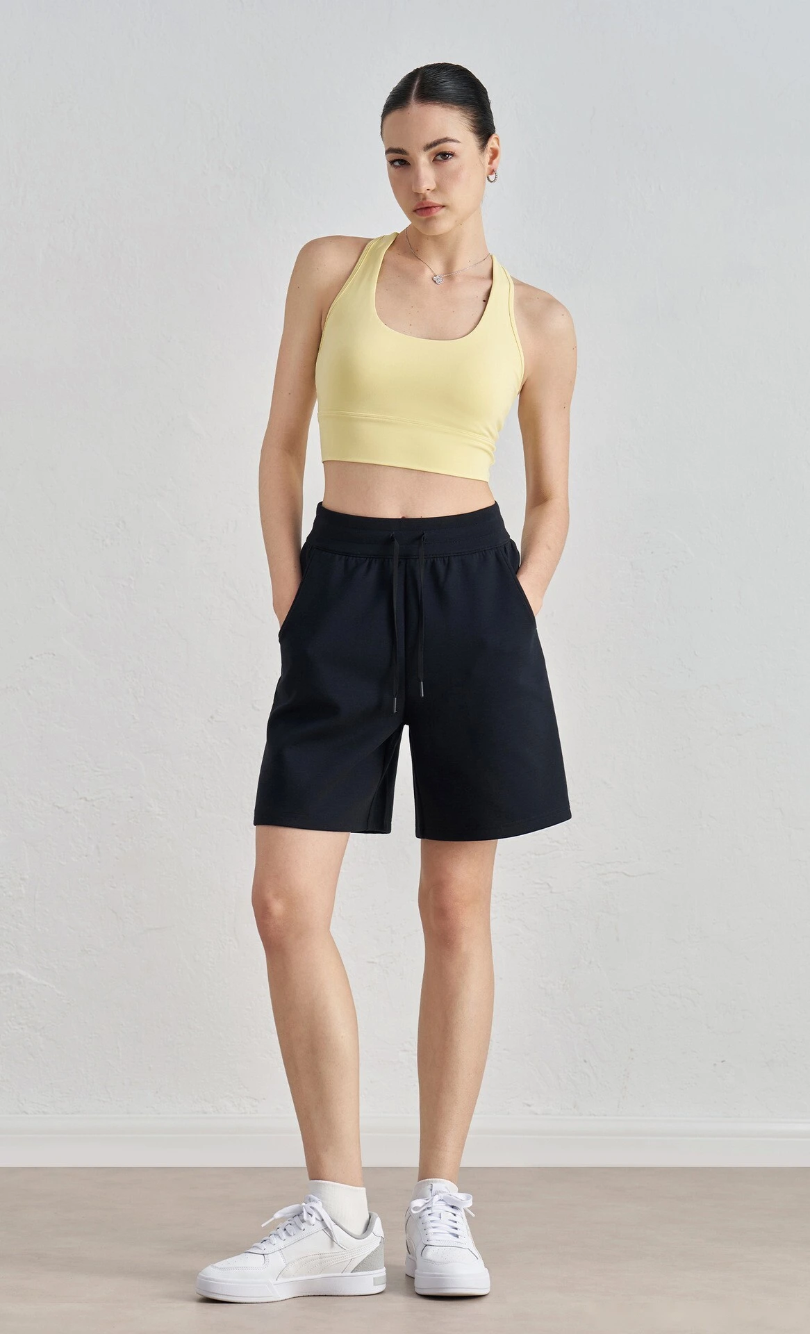 Air layer running shorts loose casual fitness five-point shorts female fitness shorts detail