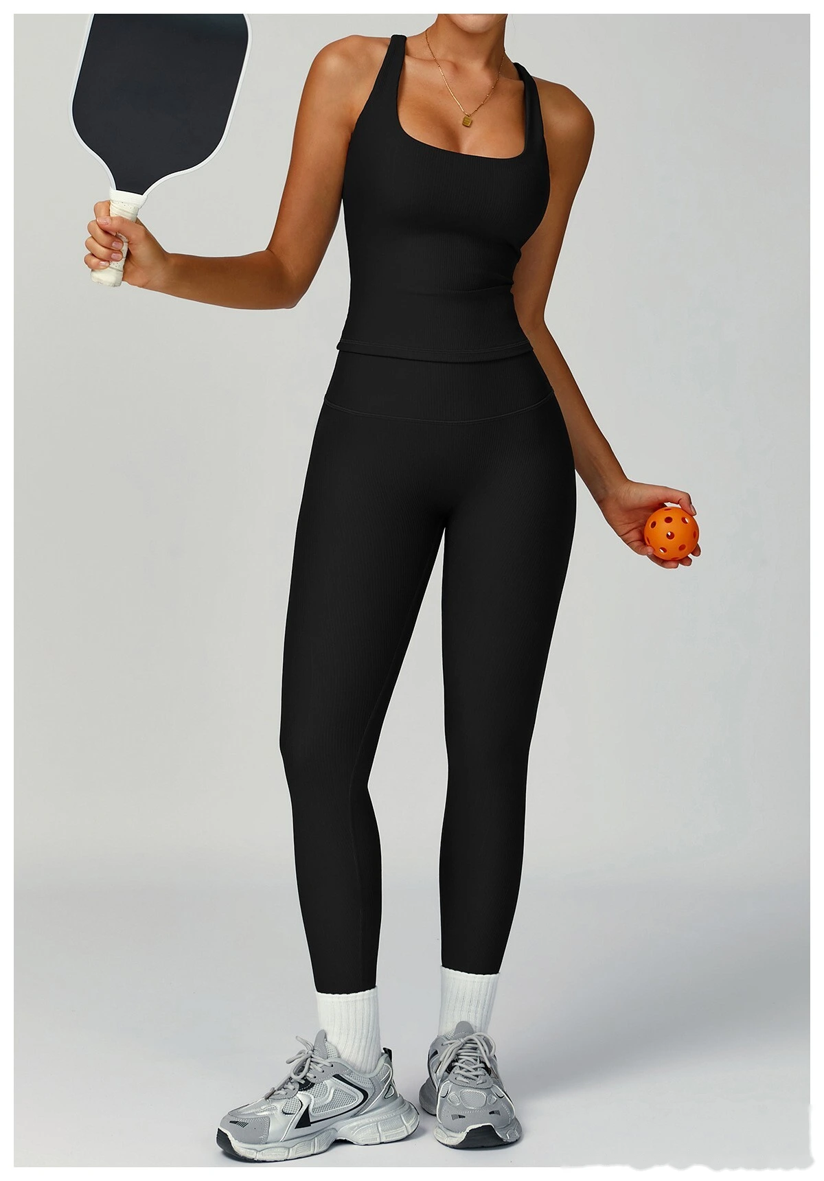 Threaded yoga pants, high waist, hips and slim tights, outdoor sports and running fitness clothes detail