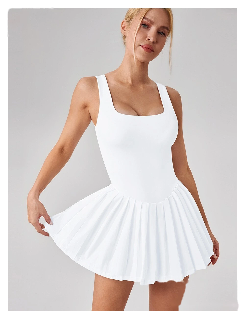 Fake two-piece tennis skirt bottoming anti-exposure fitness pocket pleated skirt sports dress detail