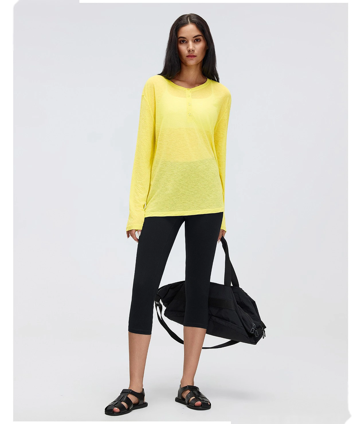 Loose Breathable Yoga Cover Up for Women, Long Sleeve Gym Top, Lightweight Casual Running Fitness T-Shirt detail