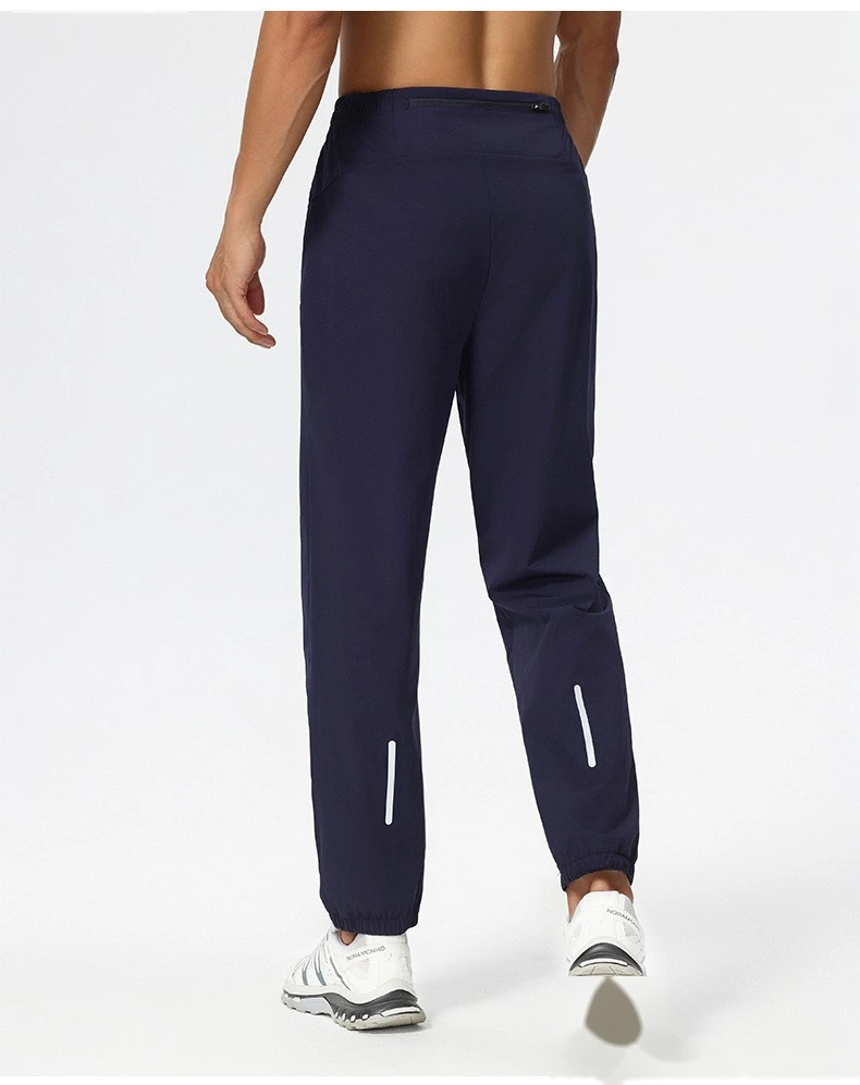 Customized nylon woven men's multi-pocket and multi-functional outdoor running quick-drying pants detail
