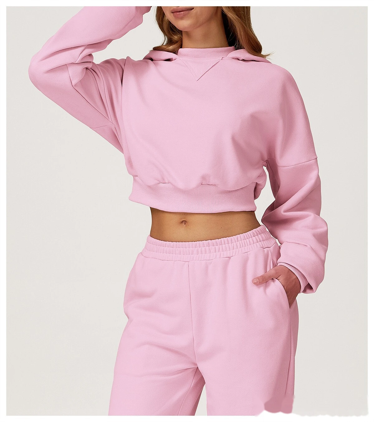 Custom fashion hooded sweater autumn and winter casual loose coat women's outdoor sportswear detail