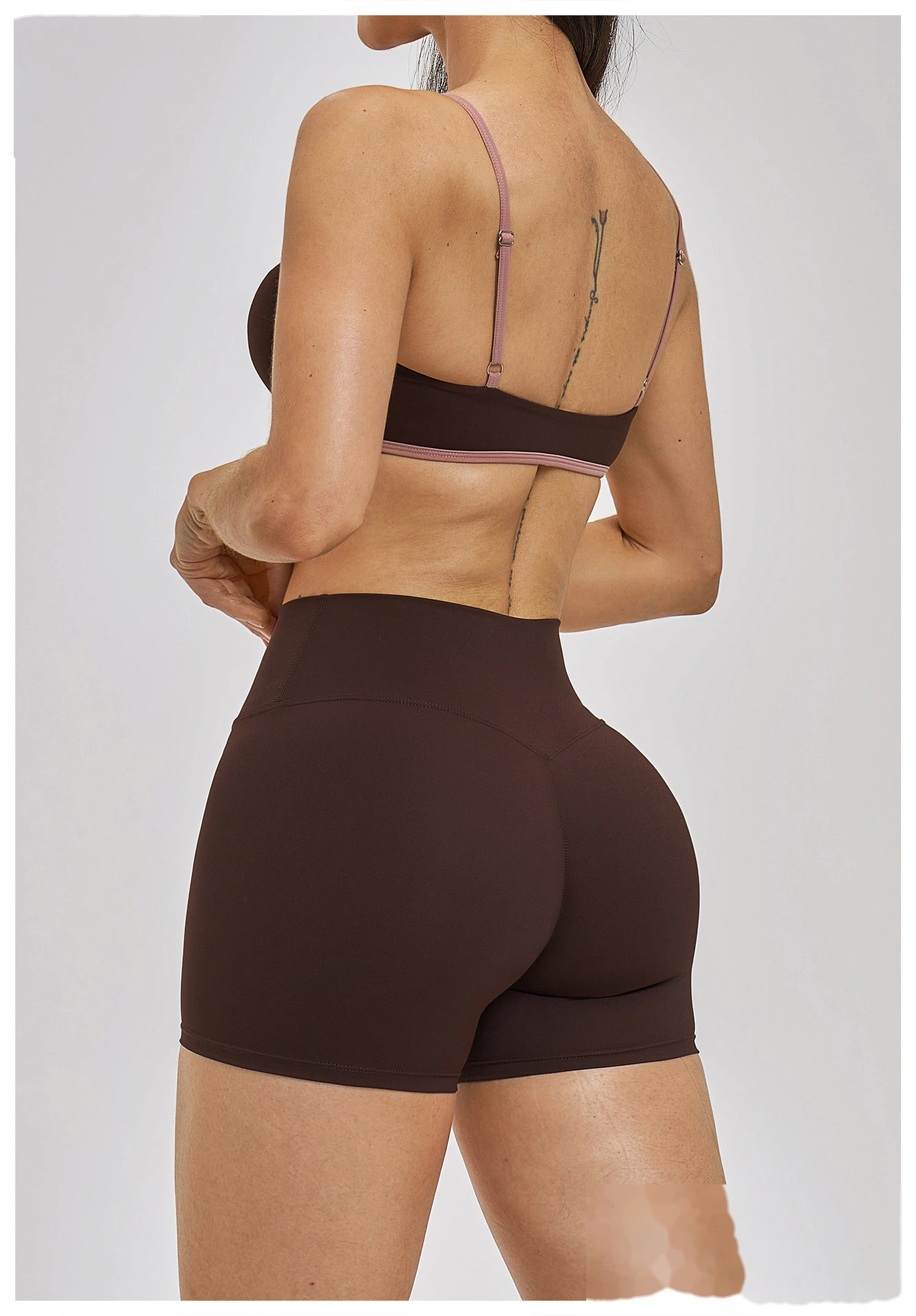 Custom Women’s Thin Shoulder Strap Beauty Back Sports Bra Fake Two Piece Tennis Skort Yoga Fitness Set detail