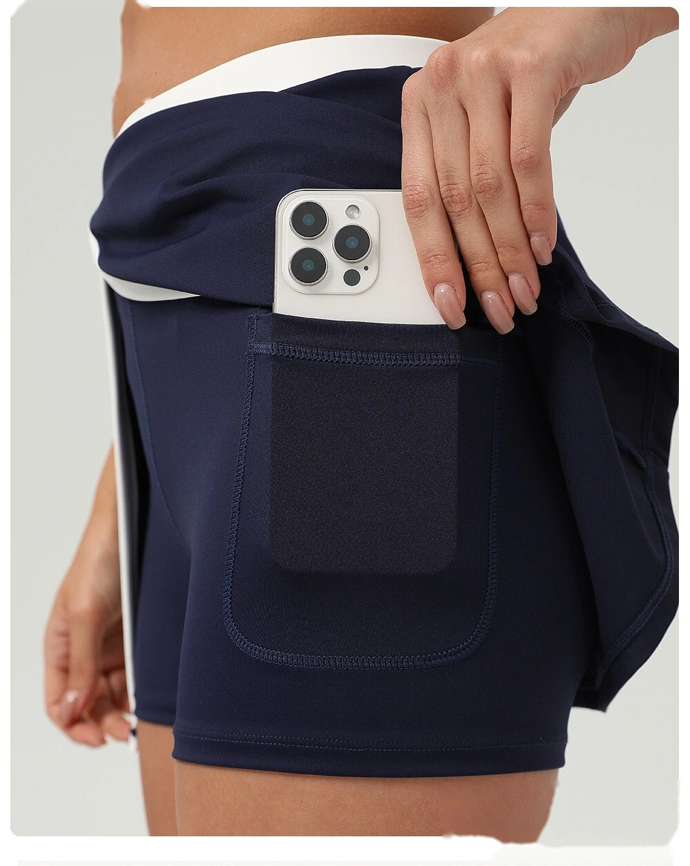Contrast-color quick-drying tennis skirt, outdoor sports, slit opening and light exposure prevention detail
