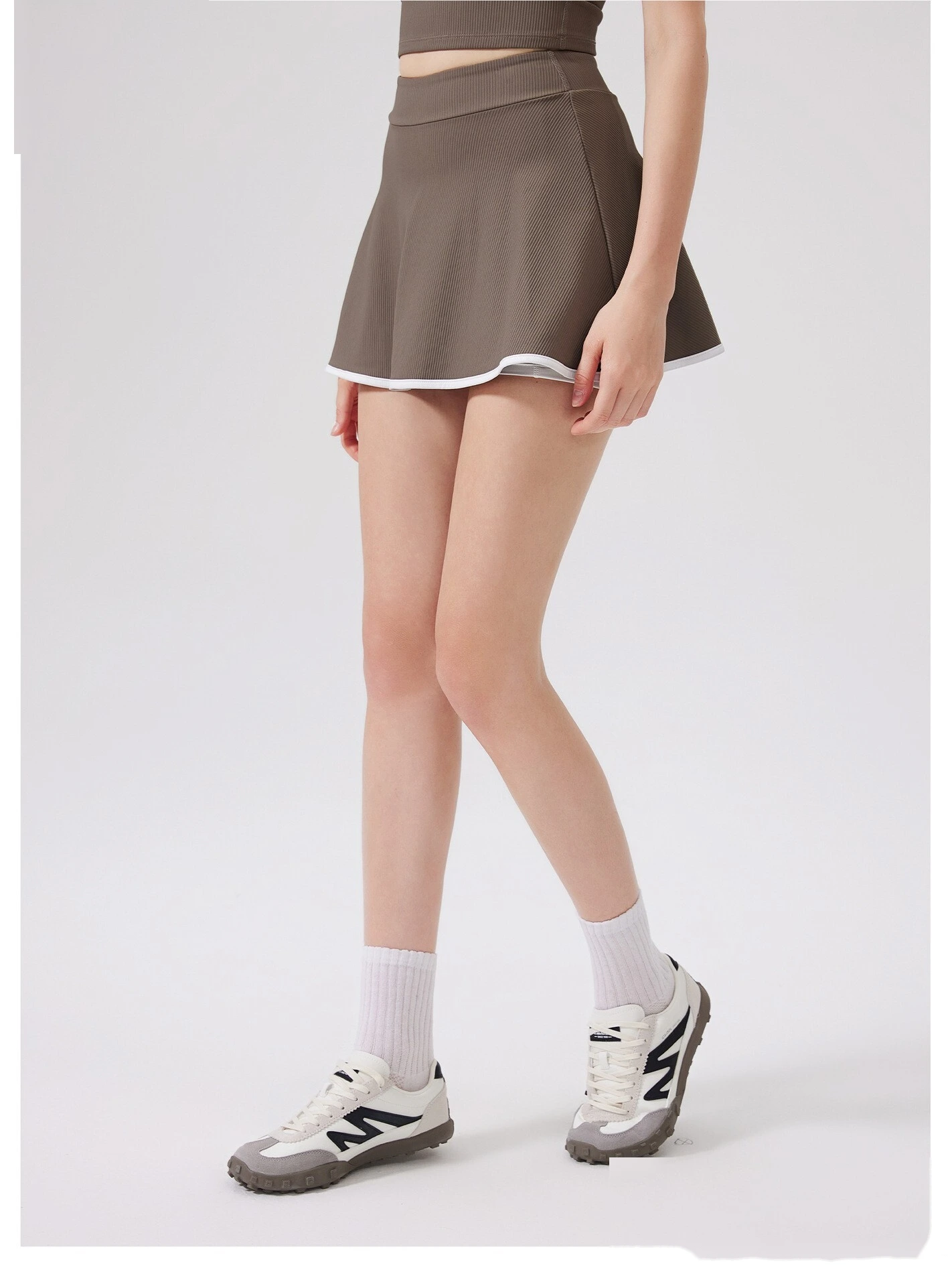 Customized quick-drying sports short skirt sports fitness yoga A-shaped short skirt sports tennis skirt detail