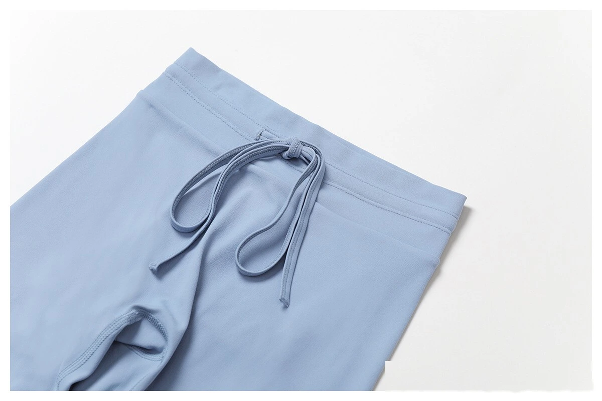 abdomen-lifting and hip-lifting fitness pants, and running pants with beautiful buttocks outside. detail