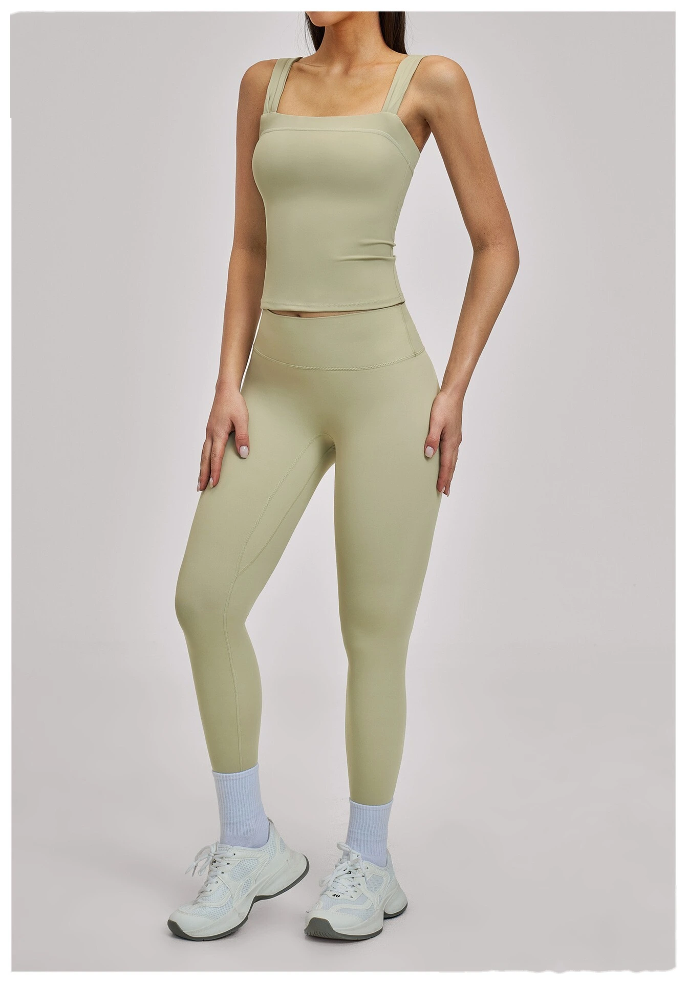 Women’s High Elastic Square Neck Yoga Outfit Beauty Back Sports Vest with Yoga Leggings Fitness Set detail