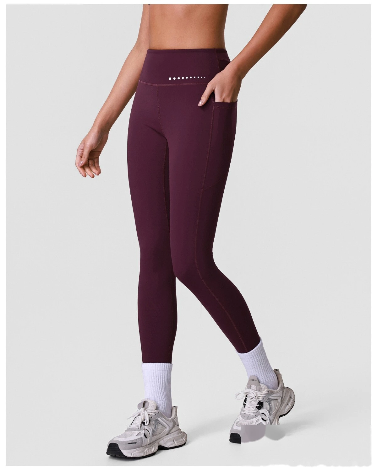 Women’s High Stretch Yoga Pants Butt Lifting Tummy Control with Side Pockets Quick Dry Fitness Sports Leggings detail
