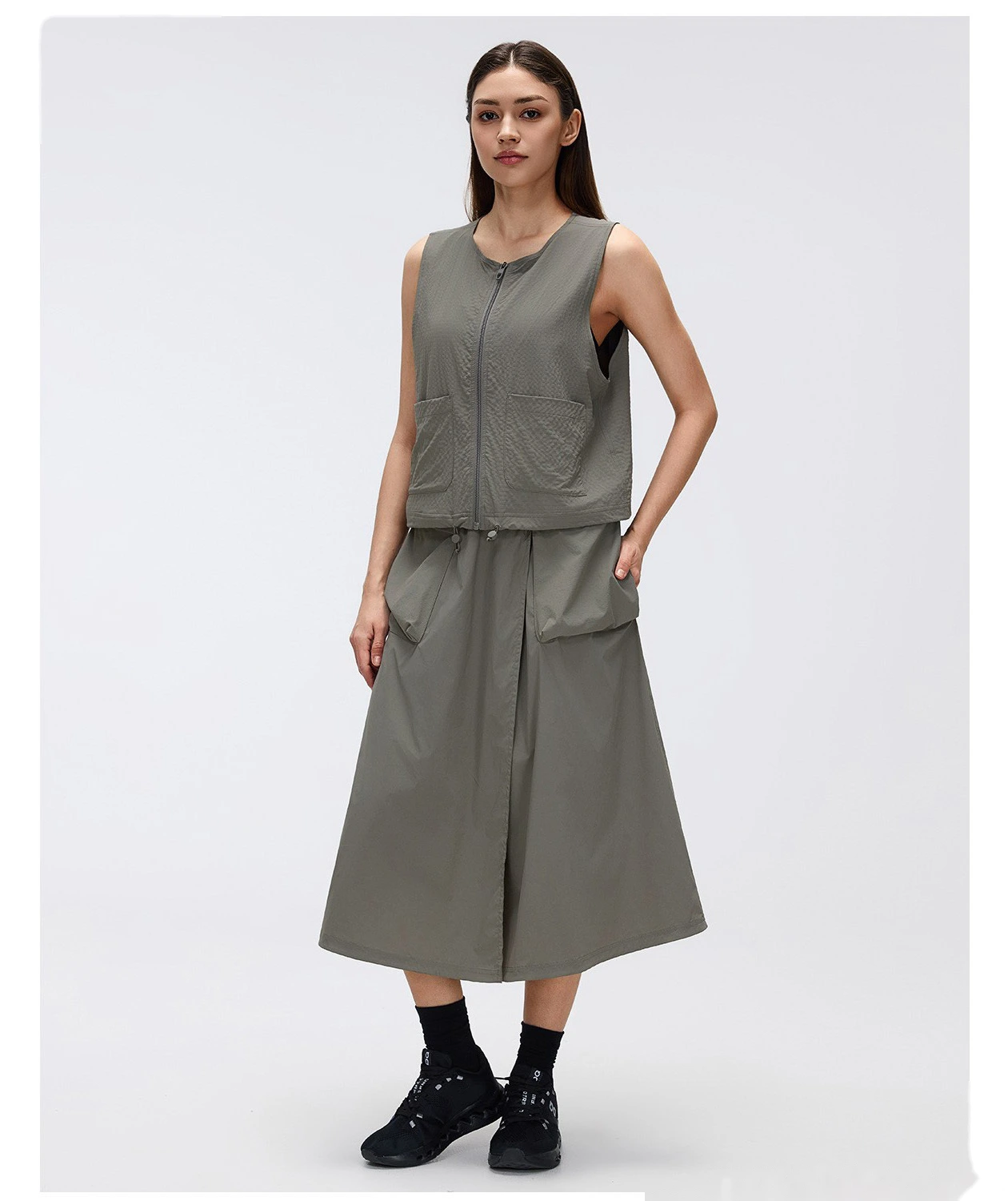 Bulk Custom Cargo Sports Skirt - Women's Water-Repellent Big Pocket Casual Outdoor Midi Skirt detail