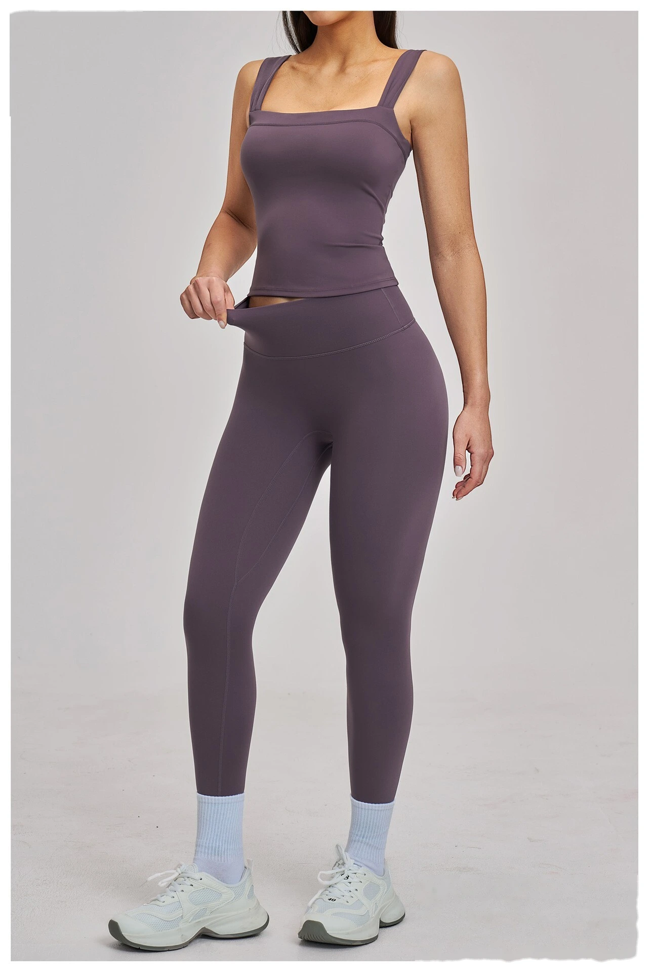 Women’s High Elastic Square Neck Yoga Outfit Beauty Back Sports Vest with Yoga Leggings Fitness Set detail