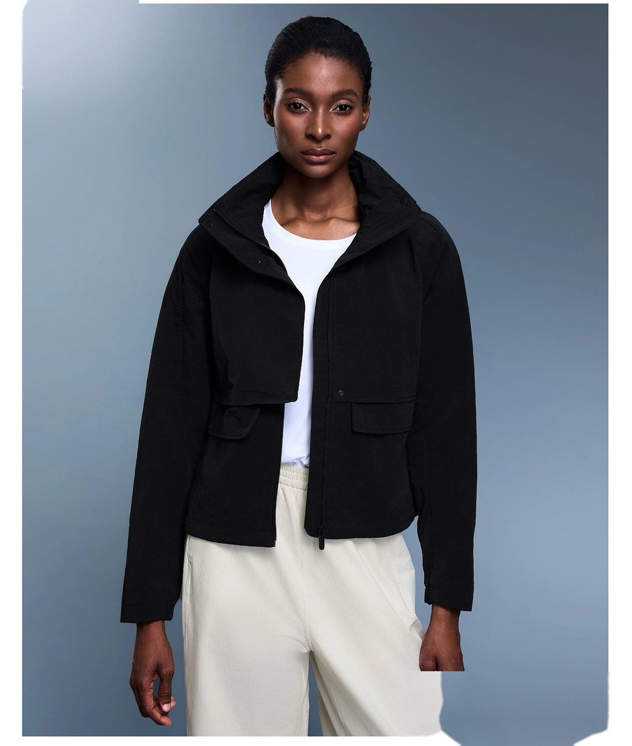 Customized outdoor waterproof sports windbreaker women's hooded casual jacket coat in autumn. detail