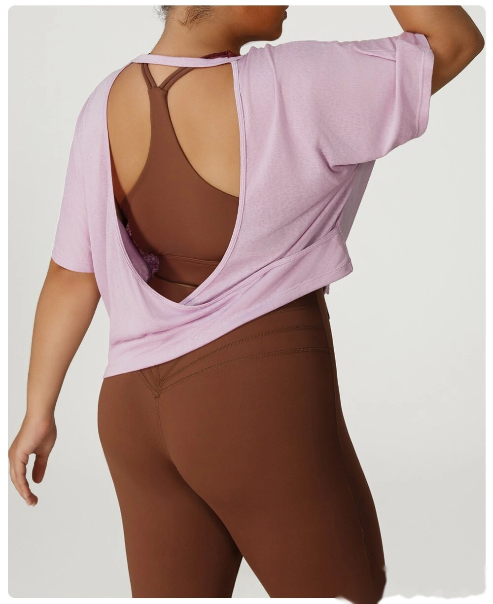 Custom-made plus-size sports blouses, fitness clothes, T-shirts and women's plus-size yoga clothes tops. detail