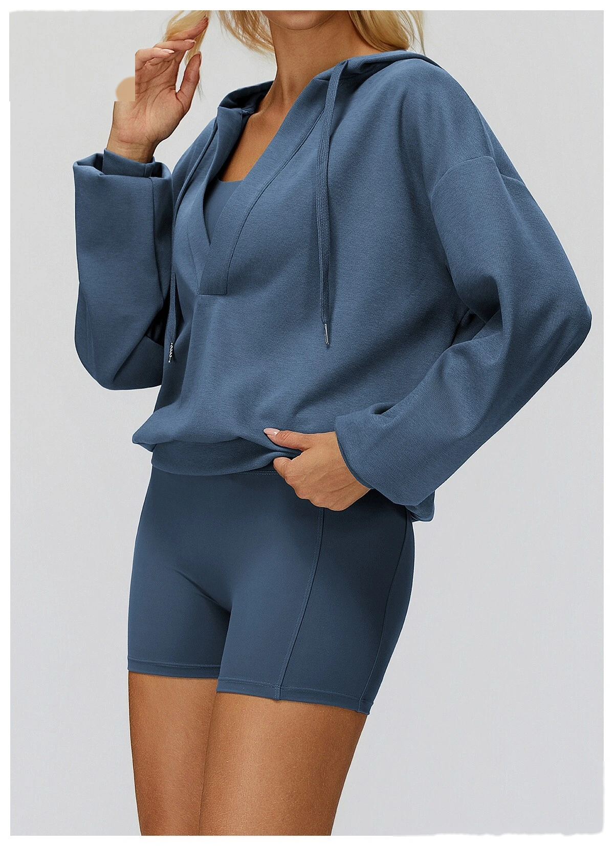 Custom new style hooded large V-neck loose and comfortable top, outdoor running sports sweatshirt detail