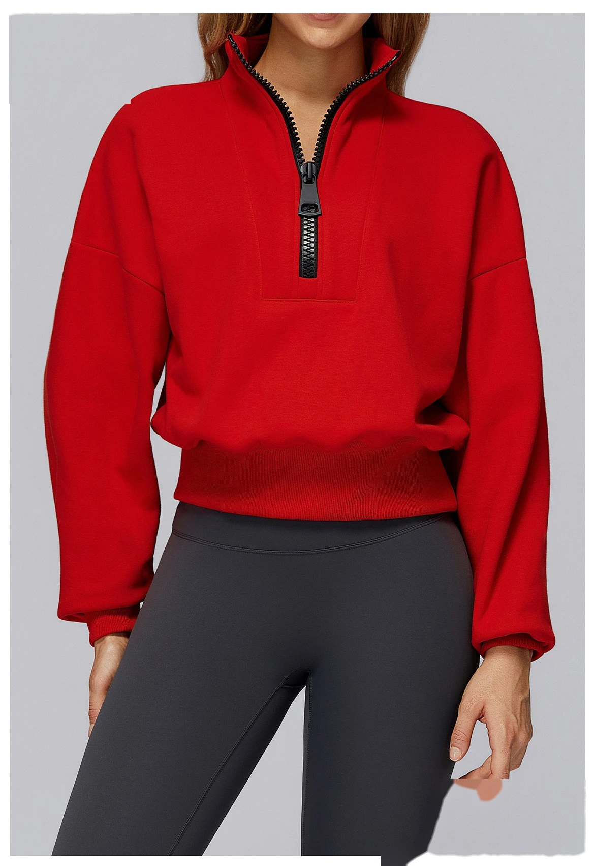 Customized autumn and winter stand collar loose sweater warm and casual outdoor sports sweater top detail