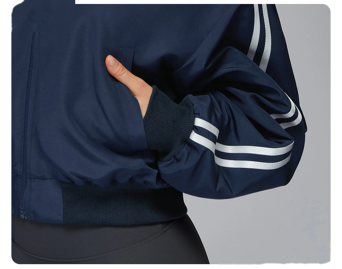 Customized cotton-padded jacket coat pocket zipper warm sports coat outdoor mountaineering running coat detail