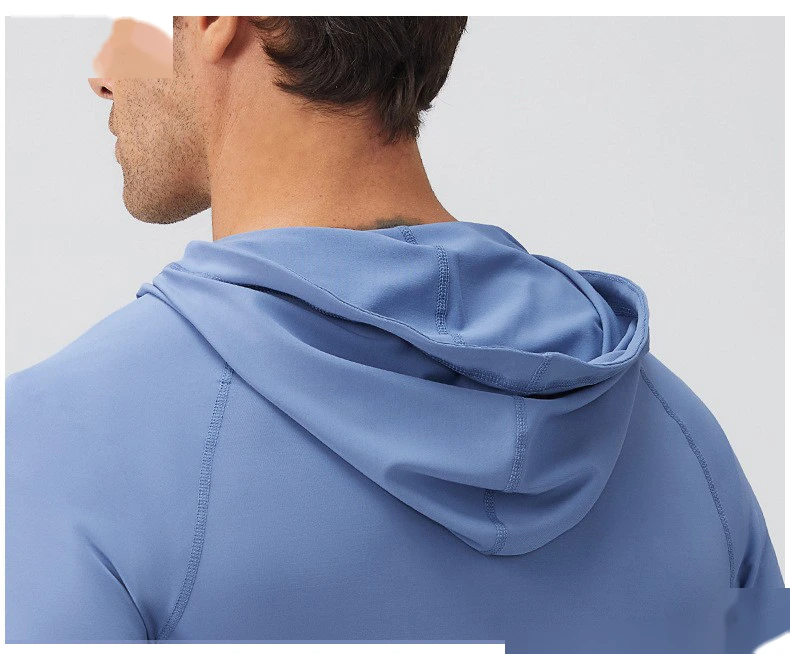 Customized fitness clothes long sleeve quick-drying running men's coat for autumn and winter sports detail