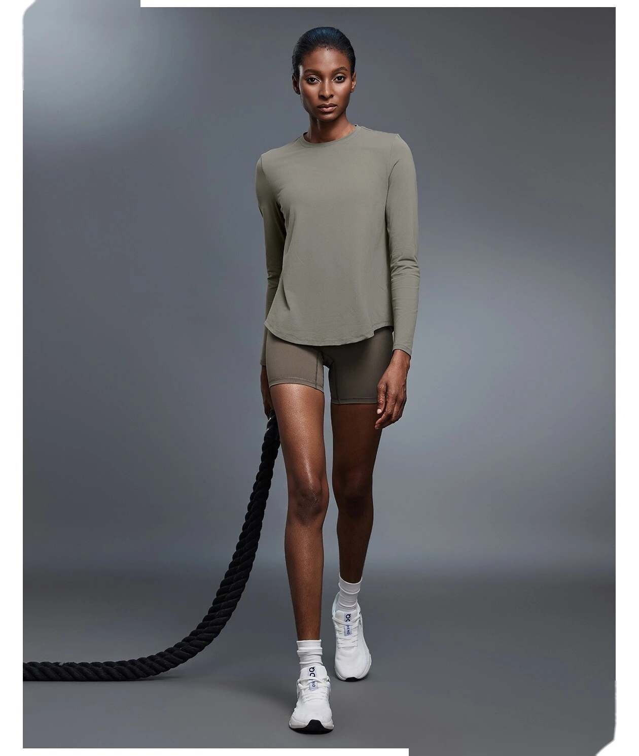 Customizable Women's Autumn Fitness T-Shirt | Crew Neck, Loose Slim, Long-Sleeve Yoga & Sport Style detail
