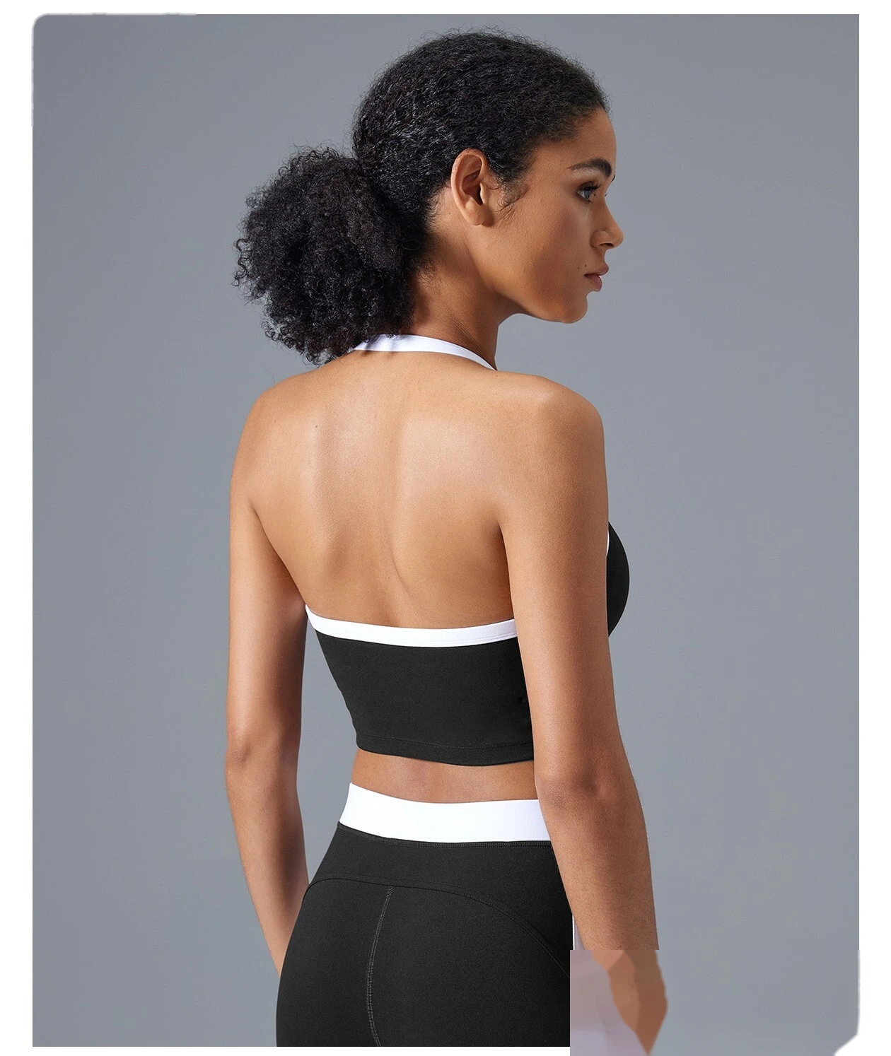 Customized new running fitness yoga bra fashion neck backless contrast sports bra female detail