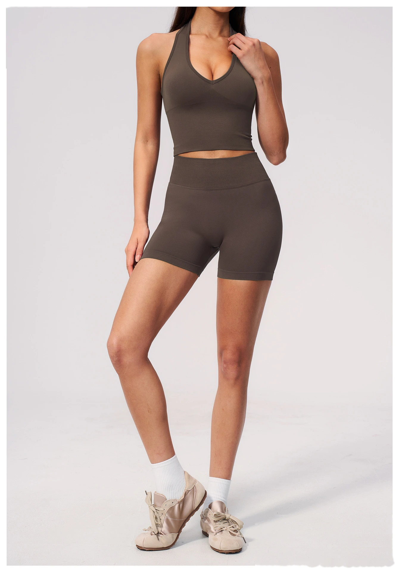 Custom Logo Seamless Sports Two Piece Set, Halter Neck V Front Yoga Top, High Waist Tummy & Hip Shaping Fitness Suit detail