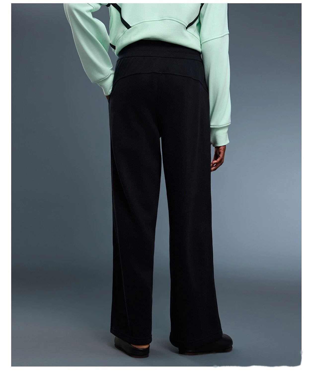 Customized autumn and winter plus velvet thick straight wide-leg pants loose warm sports pants detail