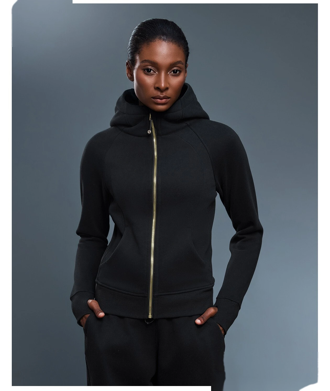 Customized autumn and winter yoga coat Long sleeve slim slimming plus velvet sweater coat. detail