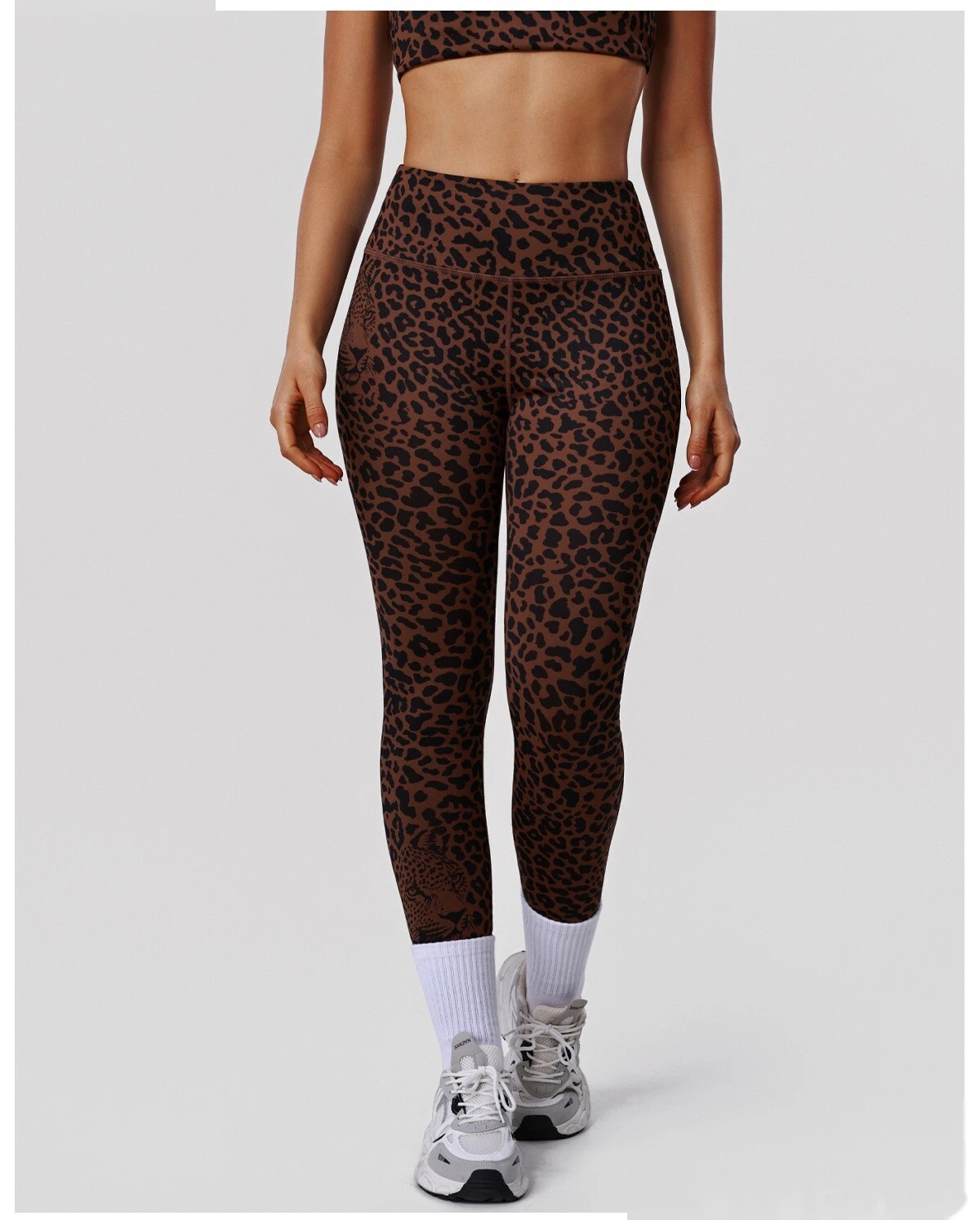 Bulk Custom Leopard Activewear Set - High-Waisted Tummy Control Yoga Pants & Workout Top detail