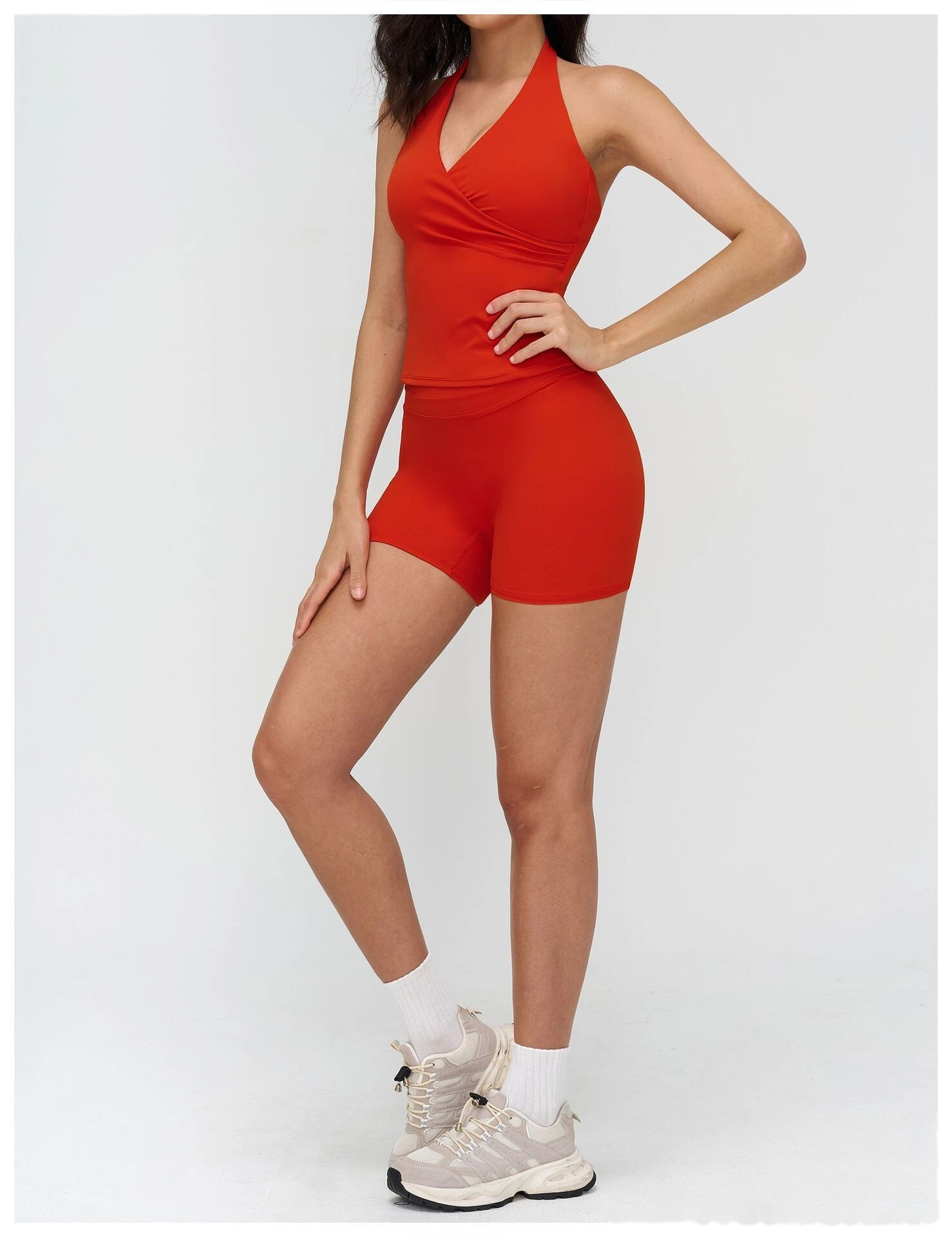 Custom V-Neck Halter Yoga Tank Top - Slim Fit Open Back Sports Bra for Running detail
