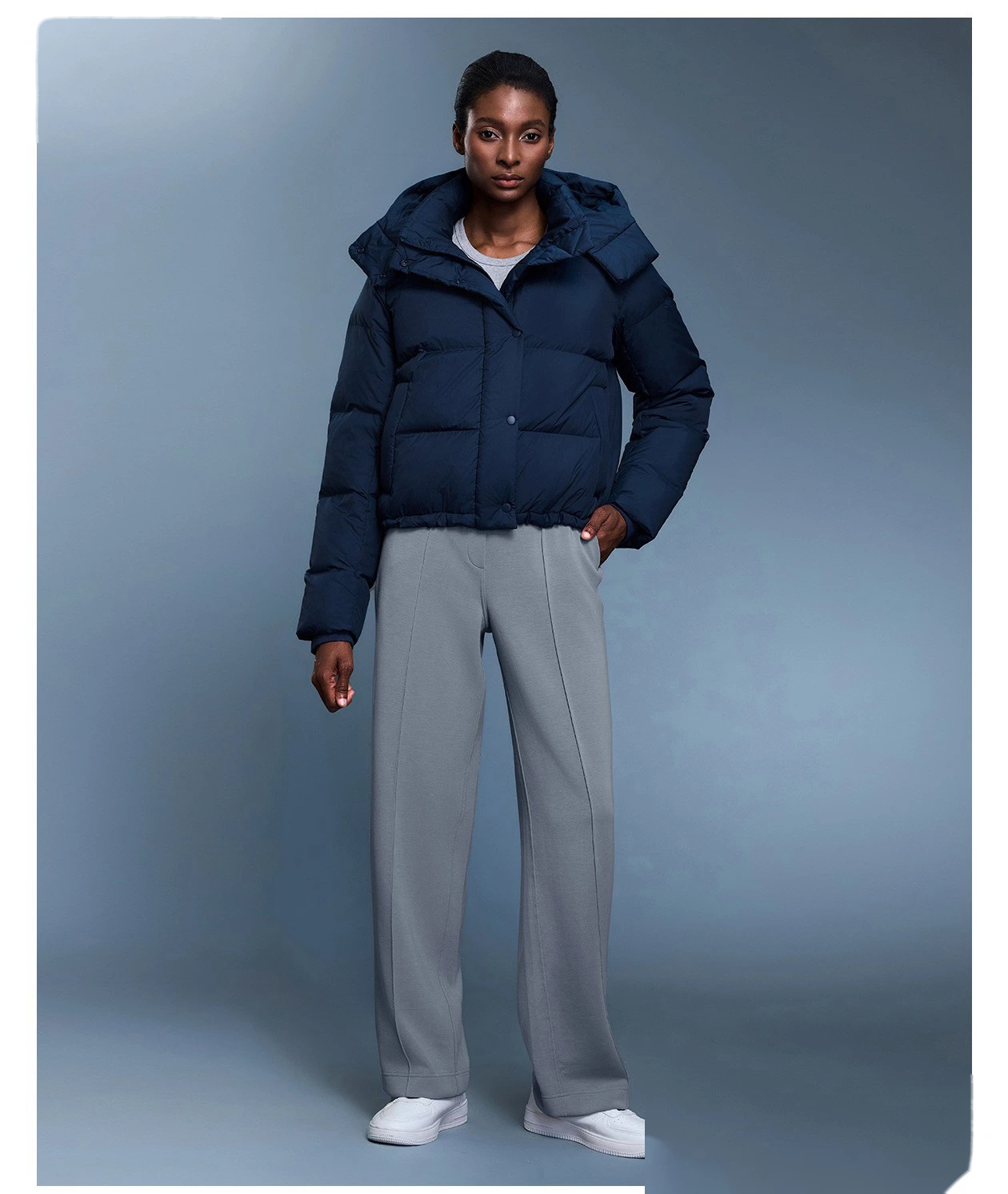 Customize the new winter detachable hooded thick warm loose fashion coat down jacket women. detail