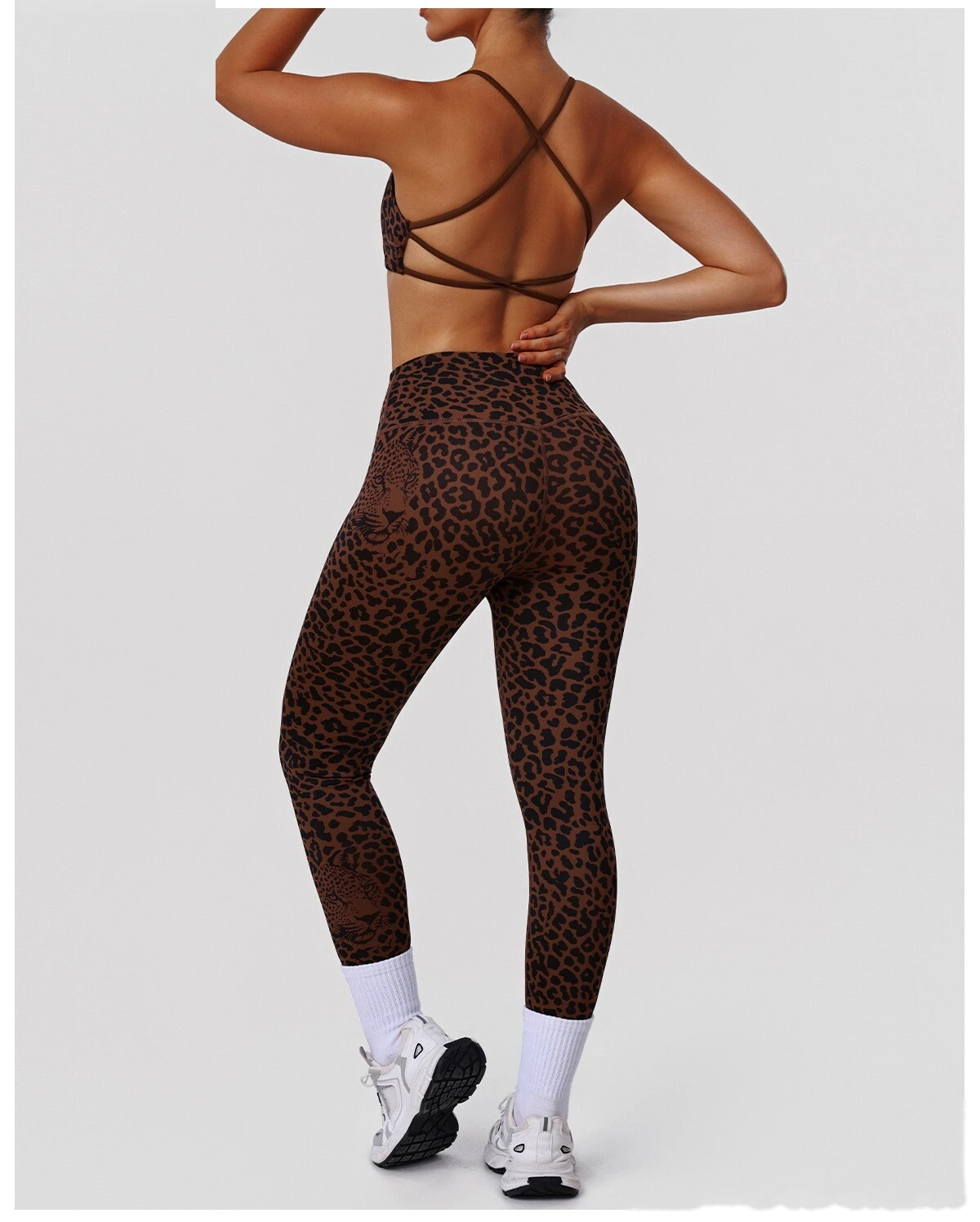 Bulk Custom Leopard Activewear Set - High-Waisted Tummy Control Yoga Pants & Workout Top detail
