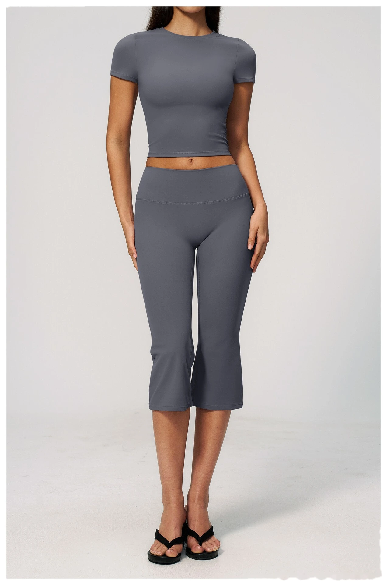 High elastic breathable yoga clothes short sleeves tight slim short sports leisure fitness Pilates T-shirt detail