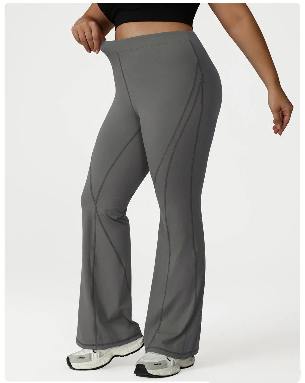 Customized plus-size yoga pants with high waist and hips, slim fit and meat cover, running and fitness bell bottoms. detail