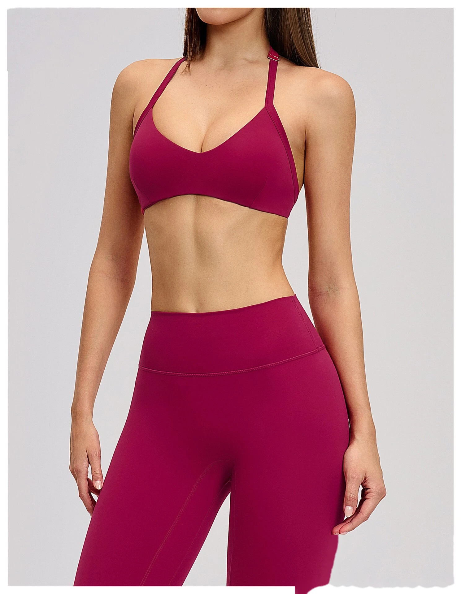 Custom Halter Neck Sports Bra Hollow Back Design Supportive Yoga Bra for Gym Workout Running detail