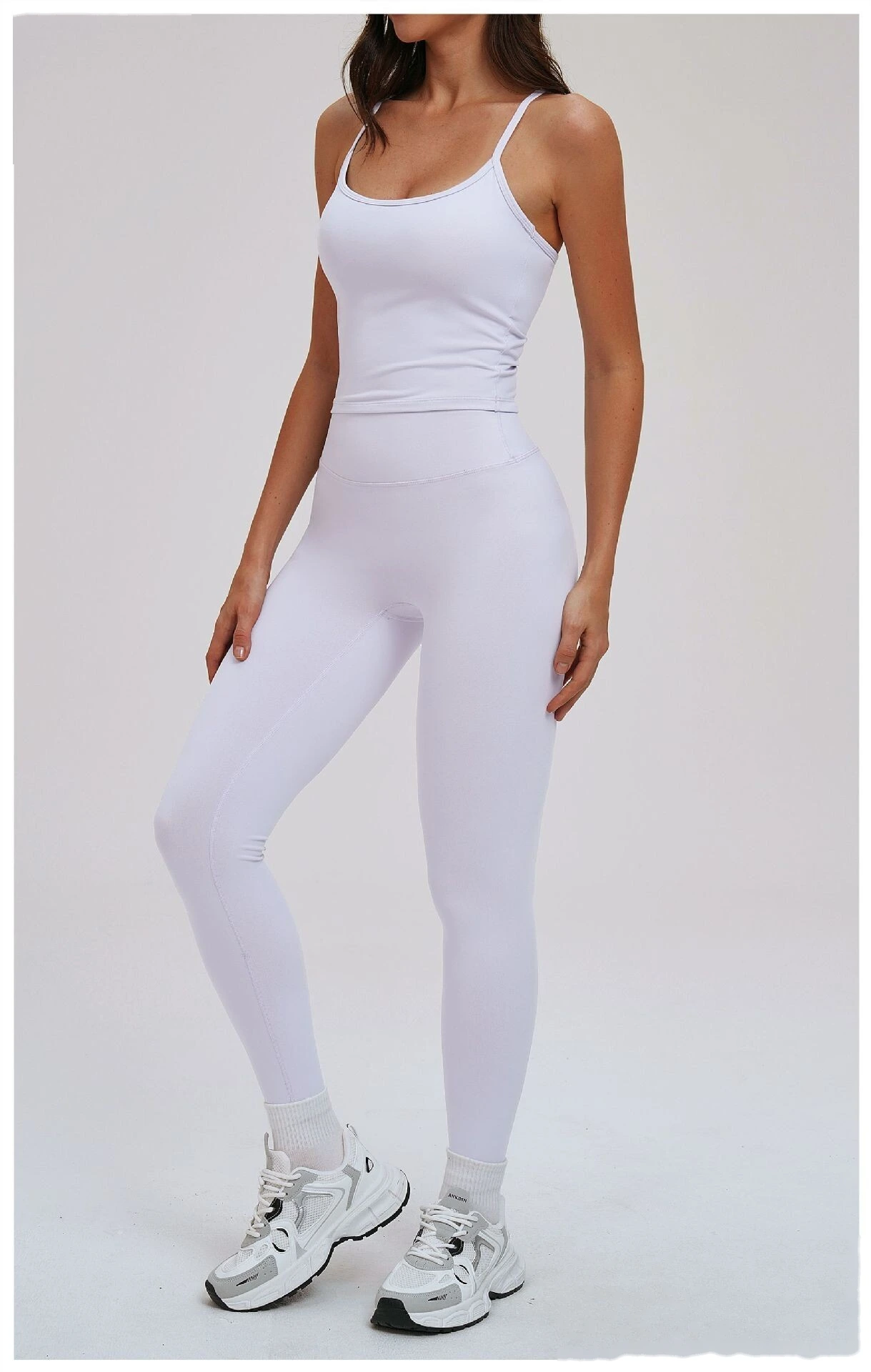 Custom High Waisted Yoga Pants No Camel Toe Tight Butt Lifting Sports Leggings for Outdoor Workout detail
