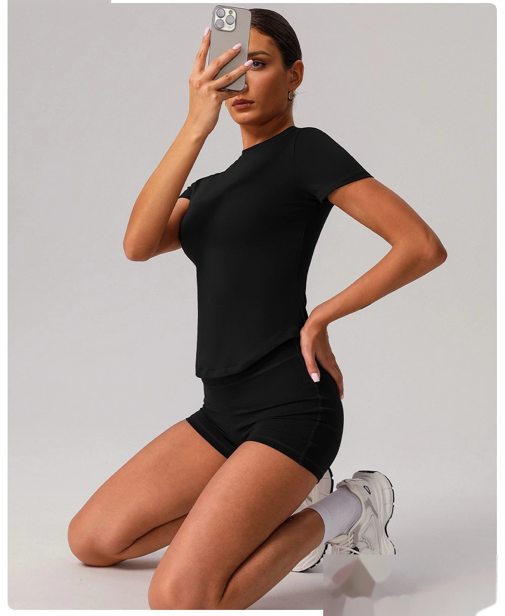 Custom tight nude yoga suit high elastic breathable fitness clothes outdoor body shaping running suit female detail