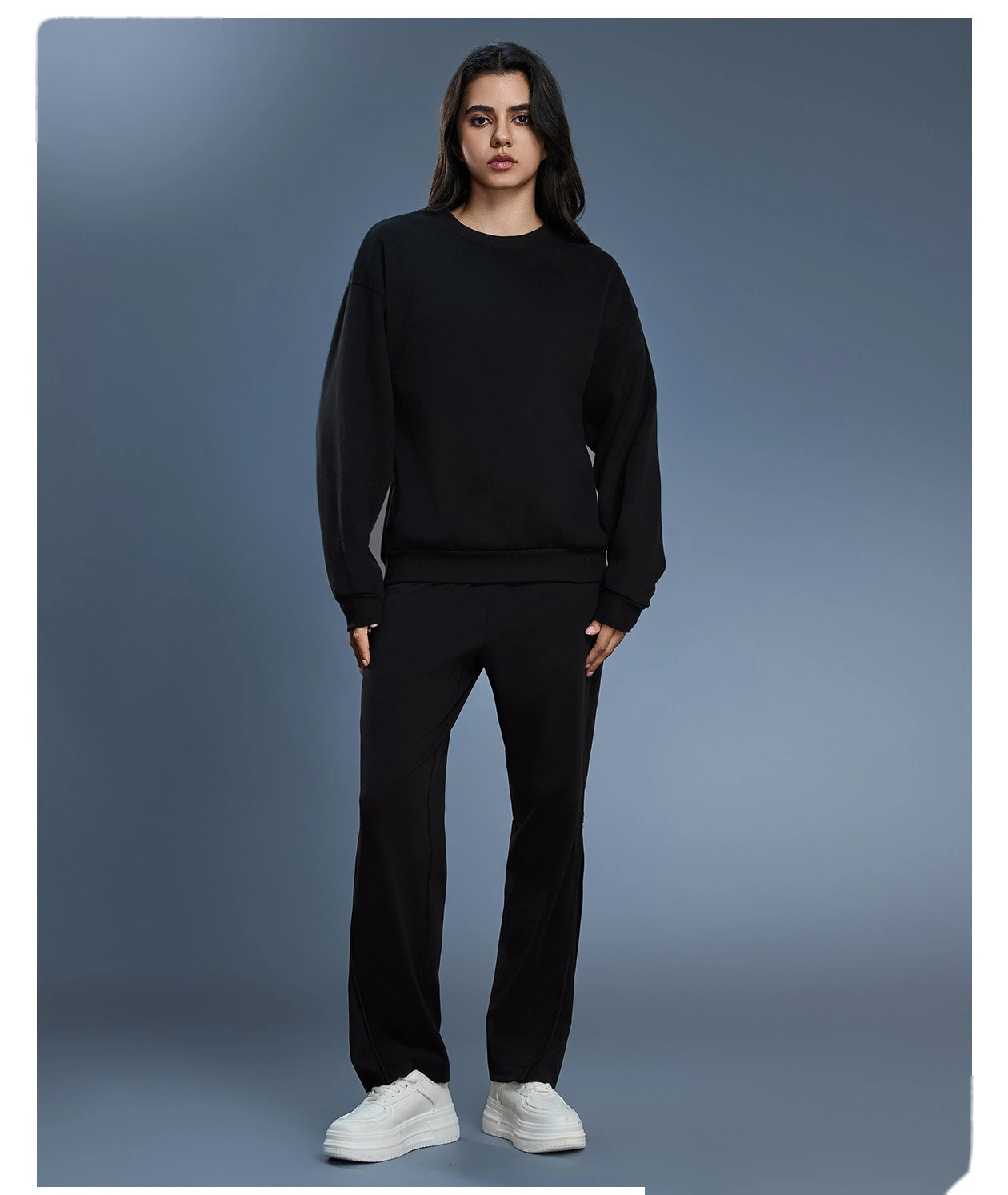 Custom Winter Warm Fleece Crew Neck Sweatshirt for Women - Loose Casual Versatile Long-Sleeve Pullover detail